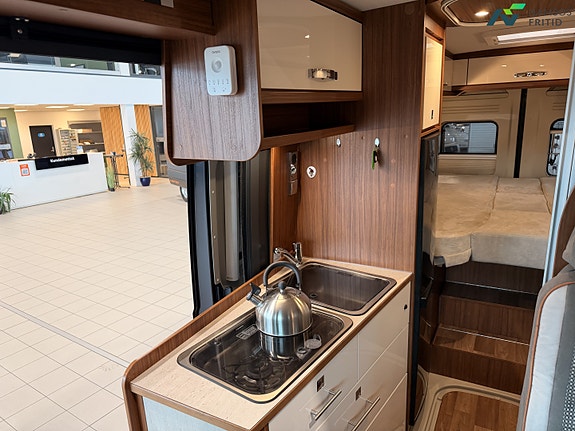 Pøssl Globecar Campscout 640 - 2,3l / 140hk | AUTOMAT | 13 of 30