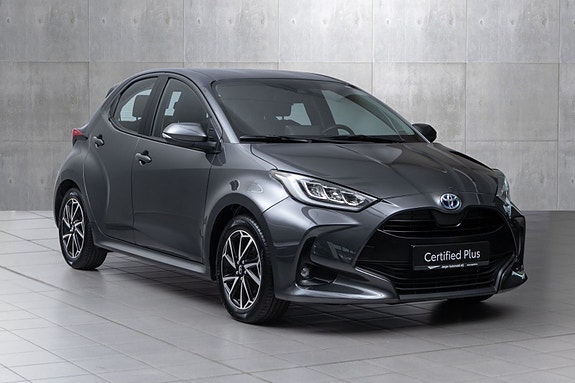 Toyota Yaris 5 of 20