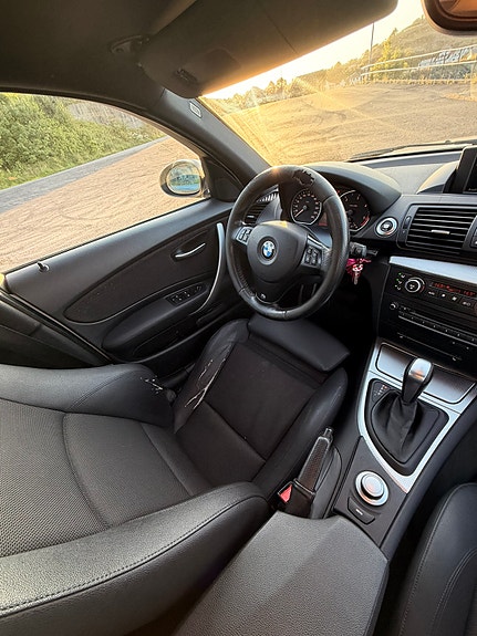 BMW 118d 12 of 22