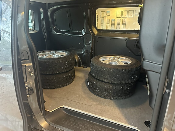 Toyota Proace 13 of 23