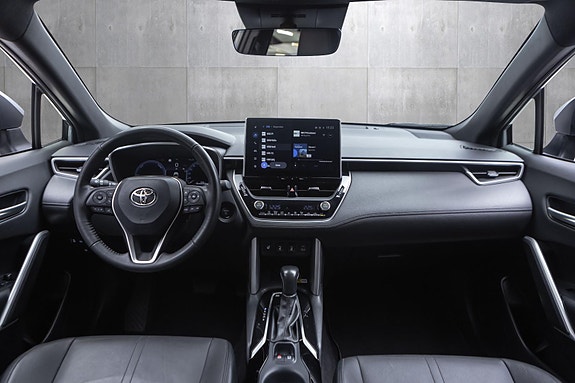 Toyota Corolla Cross 16 of 20