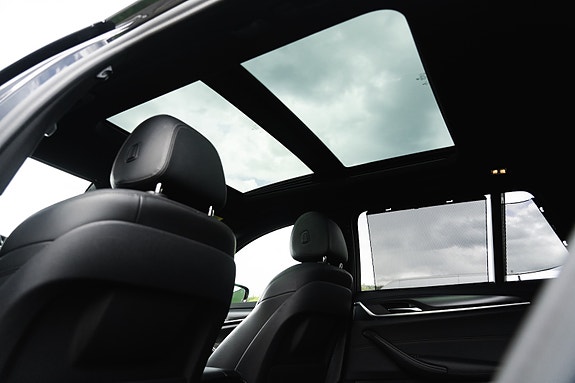 BMW 530e 28 of 30