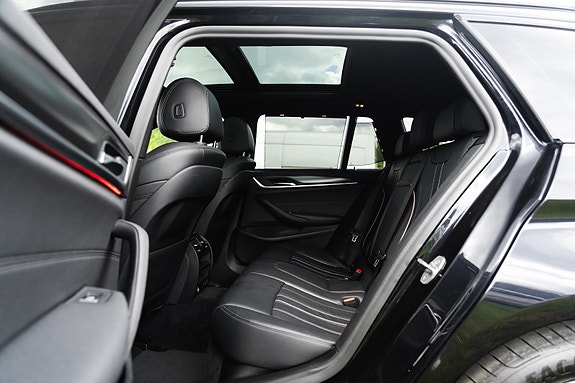 BMW 530e 27 of 30