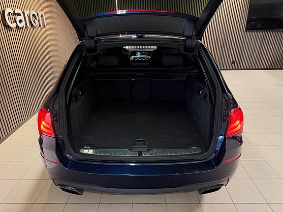 BMW M550d 27 of 30