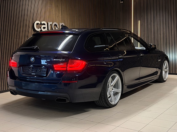 BMW M550d 3 of 30