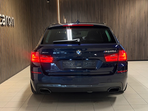 BMW M550d 4 of 30