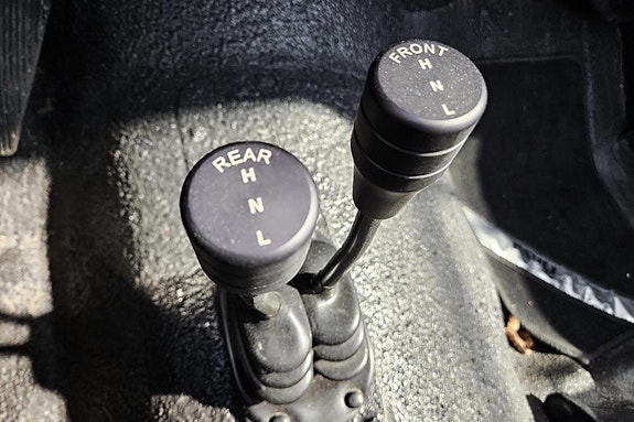 Jeep CJ-7 15 of 30