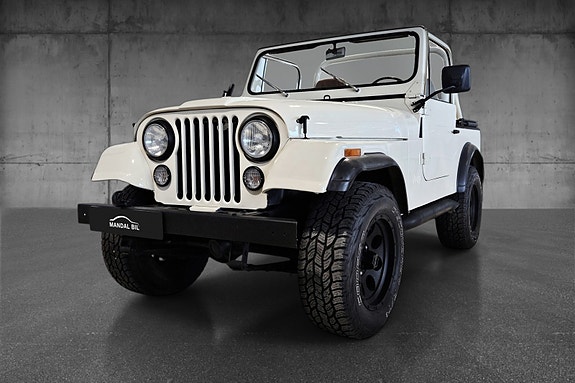 Jeep CJ-7 6 of 30
