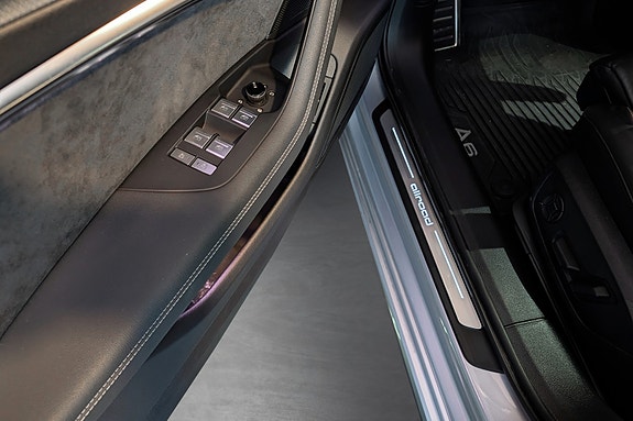 Audi A6 allroad 19 of 30