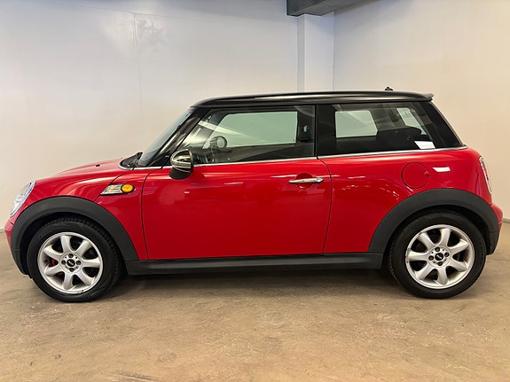 MINI Cooper 3 of 5