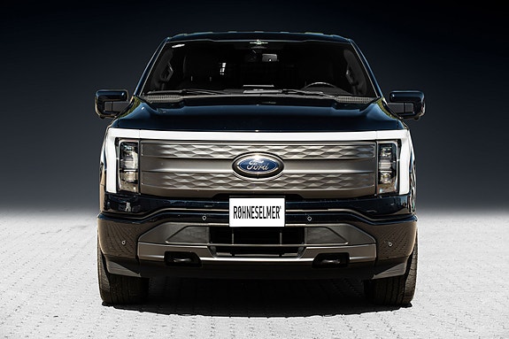 Ford F-150 3 of 5