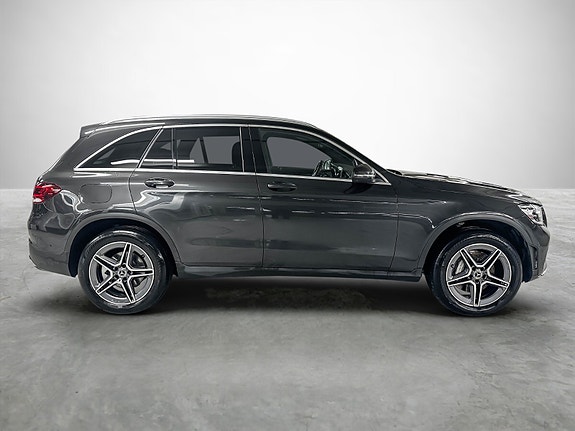 Mercedes-Benz GLC300 de 6 of 30