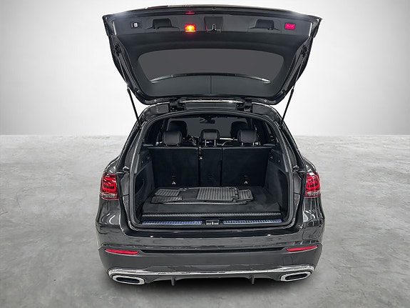 Mercedes-Benz GLC300 de 27 of 30