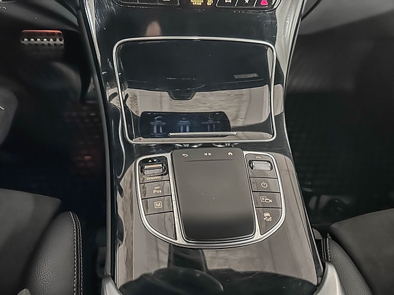 Mercedes-Benz GLC300 de 19 of 30