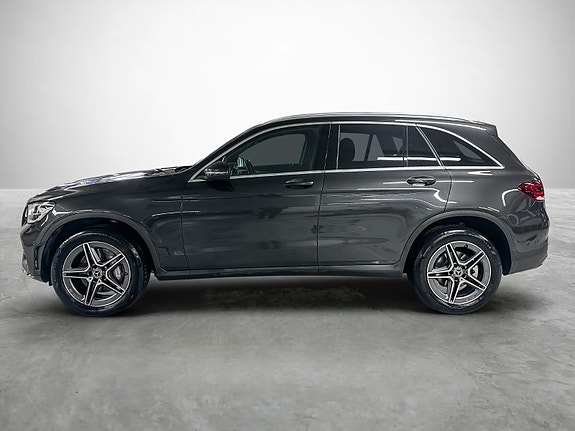 Mercedes-Benz GLC300 de 2 of 30