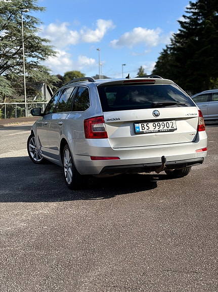 Skoda Octavia 5 of 5
