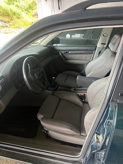 Audi S4 3 of 11