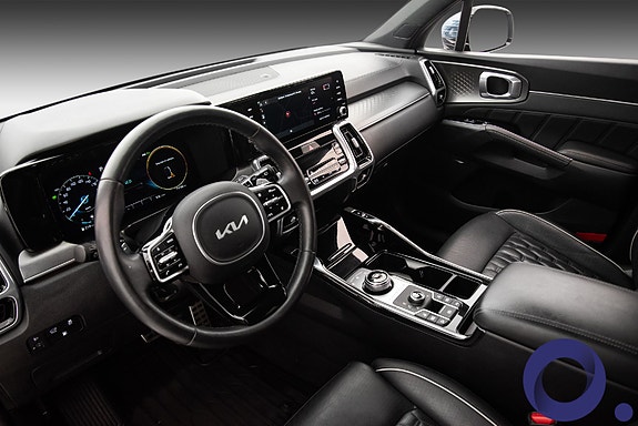 Kia Sorento 17 of 30
