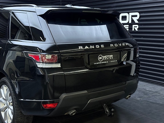 Land Rover Range Rover Sport 6 of 30