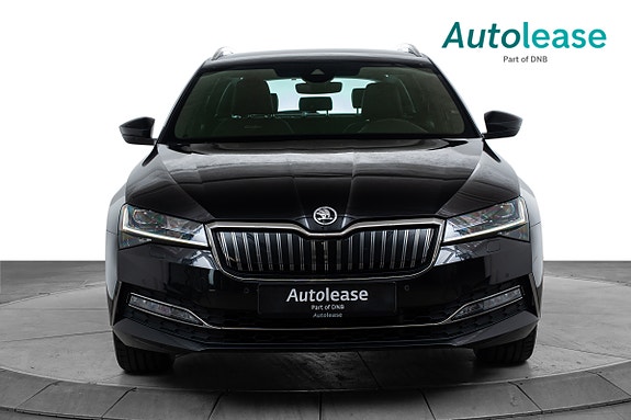 Skoda Superb 4 of 5