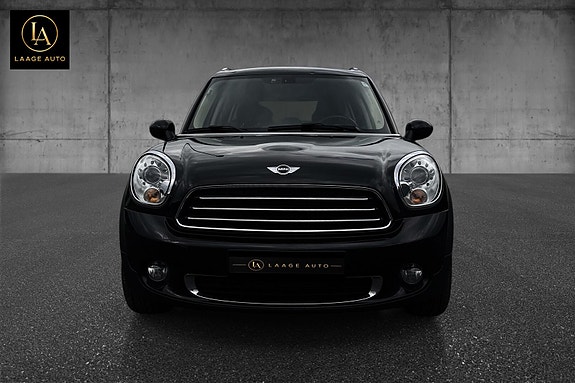 MINI Countryman Cooper SD 2 of 5