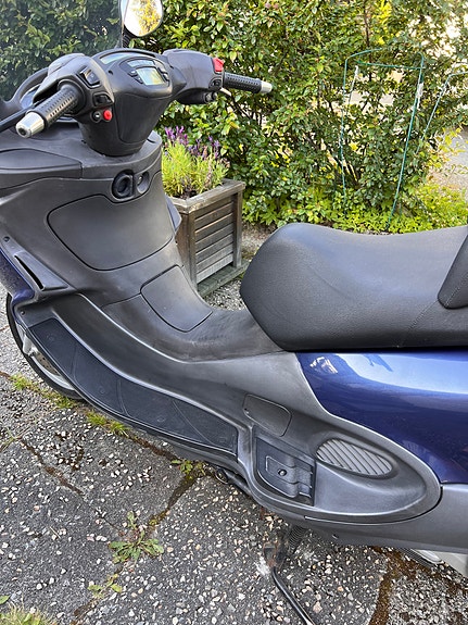 Piaggio X9 125 8 of 8