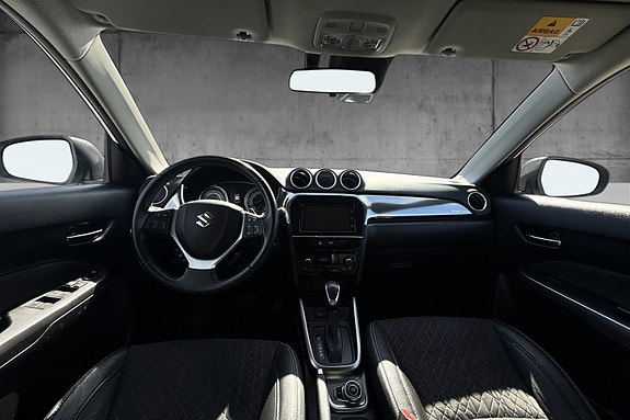 Suzuki Vitara 11 of 26