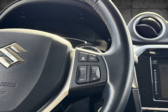 Suzuki Vitara 14 of 26