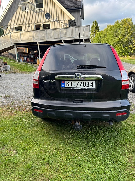 Honda CR-V 5 of 9
