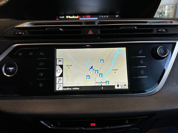 Citroen Grand C4 Picasso 25 of 30