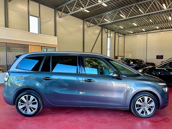 Citroen Grand C4 Picasso 3 of 5