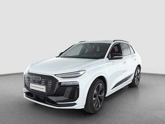 Audi SQ6 e-tron 10 of 12