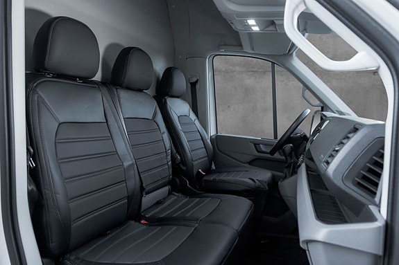 Volkswagen Crafter 4 of 5