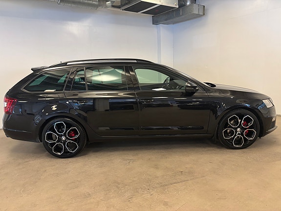 Skoda Octavia RS 7 of 30