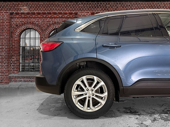Ford Kuga 5 of 5
