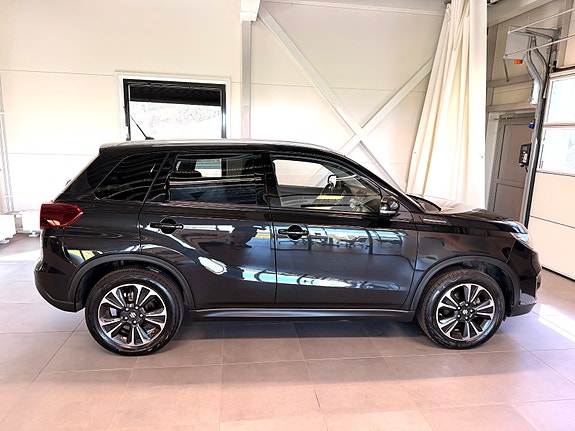 Suzuki Vitara 7 of 17