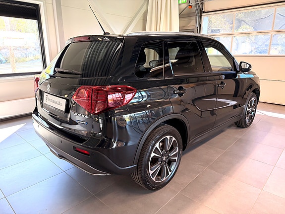 Suzuki Vitara 6 of 17