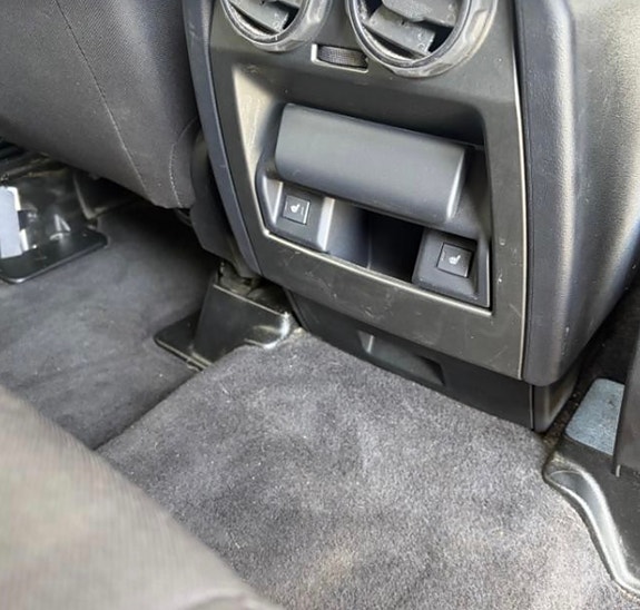 Land Rover Discovery 4 21 of 21