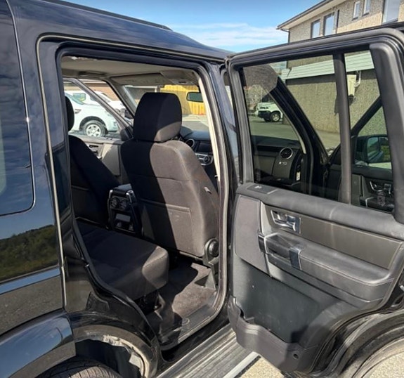 Land Rover Discovery 4 20 of 21