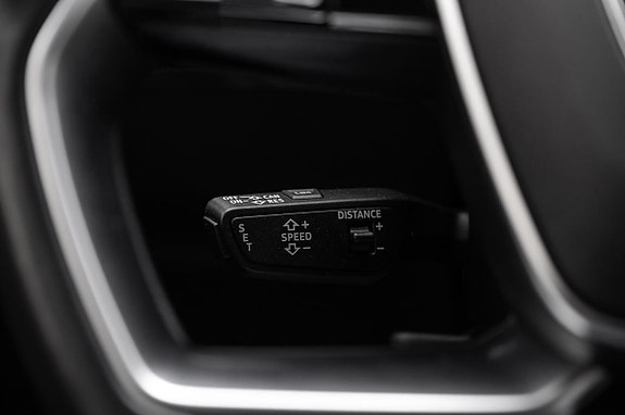 Audi e-tron Sportback 19 of 30