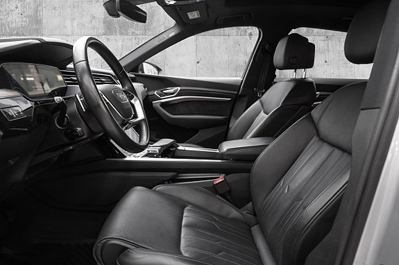 Audi e-tron Sportback 11 of 30
