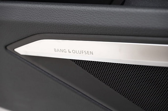Audi e-tron Sportback 27 of 30