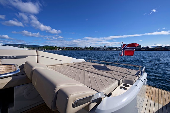 Prisgunstig Fairline F//Line 33 Nå inkl. årets vinteropplag! 24 of 30