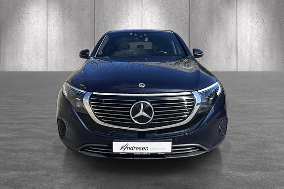 Mercedes-Benz EQC400 2 of 19