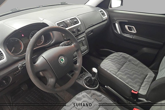 Skoda Roomster 5 of 26
