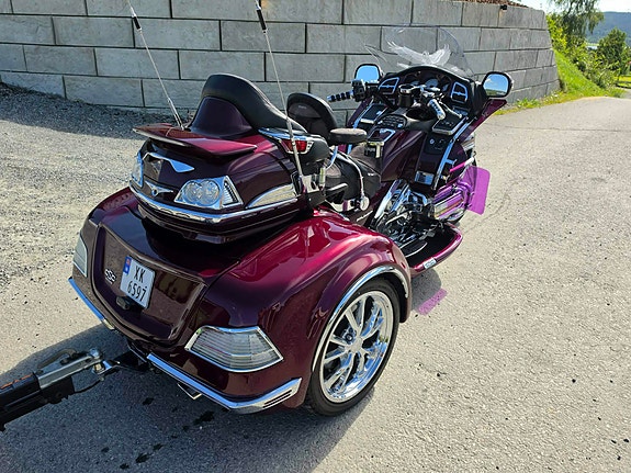 Honda GOLD WING 5 of 9