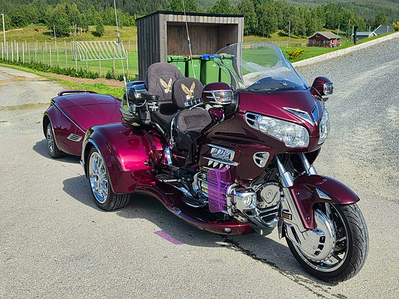 Honda GOLD WING 9 of 9
