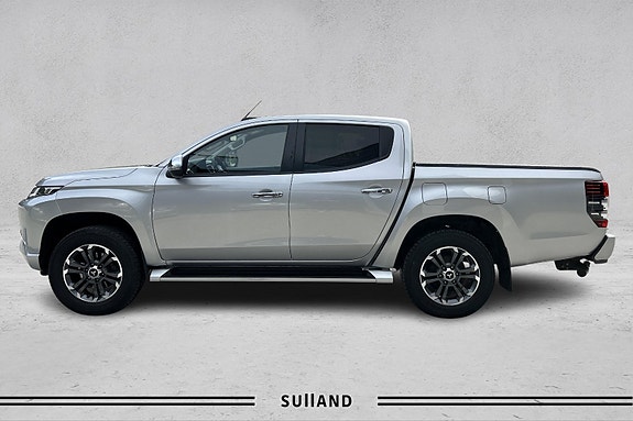 Mitsubishi L200 2 of 5
