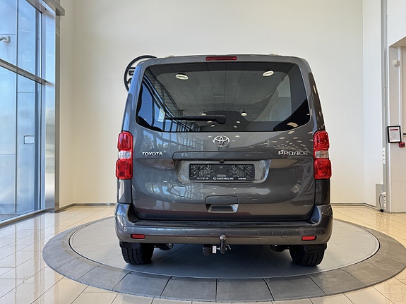 Toyota Proace 4 of 22