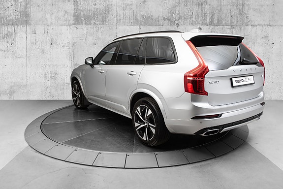 Volvo XC90 5 of 30
